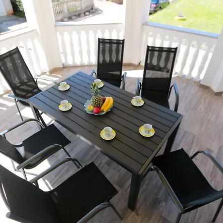 Masline Apartman Zára